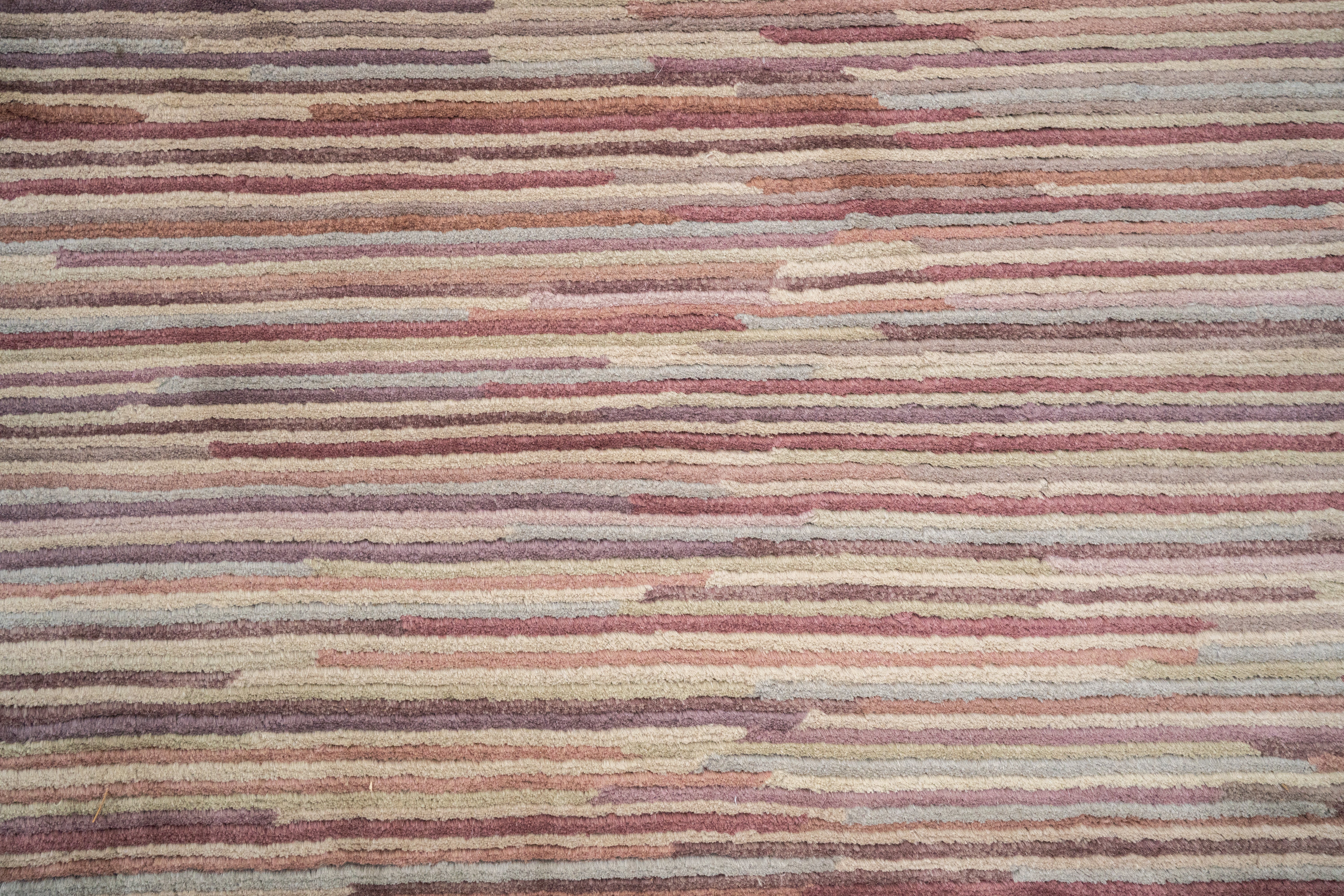 Handknotted Carpet, DIA- 7047 MODERN LINEAR PATTERN, Desert Sand, Café Au Lait Mix